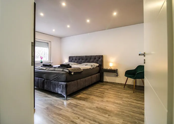 Sweet Six, Sauna, Balkon, 6 Personen, Boxspringbetten, Hochwertiges Bad Appartamento Zell an der Mosel