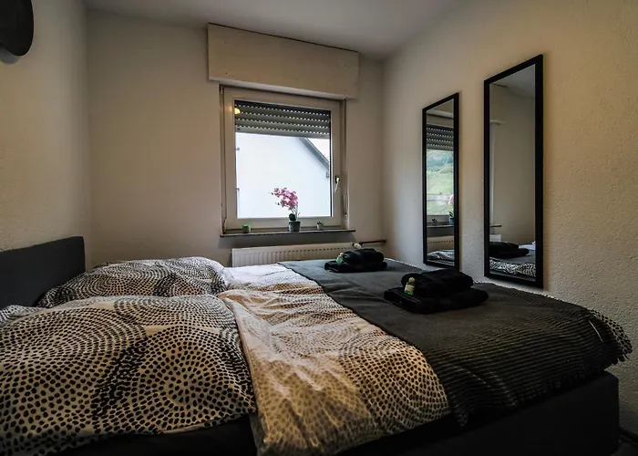 Sweet Six, Sauna, Balkon, 6 Personen, Boxspringbetten, Hochwertiges Bad Appartamento Zell an der Mosel