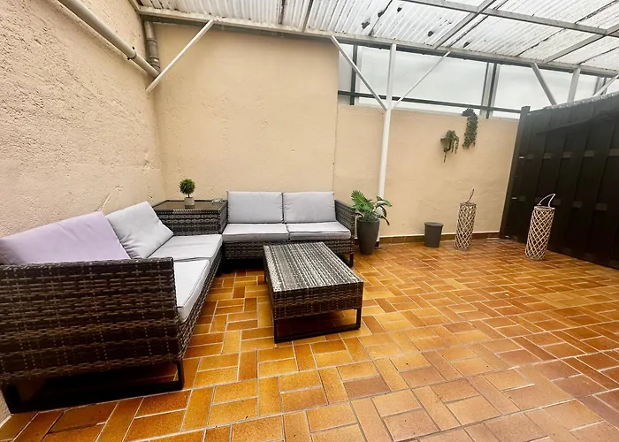 Sweet Six, Sauna, Balkon, 6 Personen, Boxspringbetten, Hochwertiges Bad Zell an der Mosel